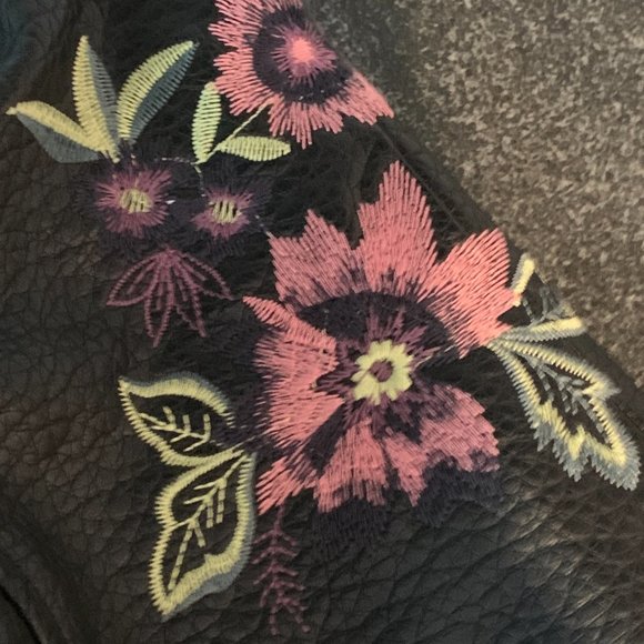 BB Dakota Black Floral Embroidered Moto Faux Leather Jacket - Picture 12 of 13